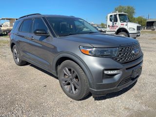 2022 Ford Explorer XLT - Exterior Front Right Corner Image